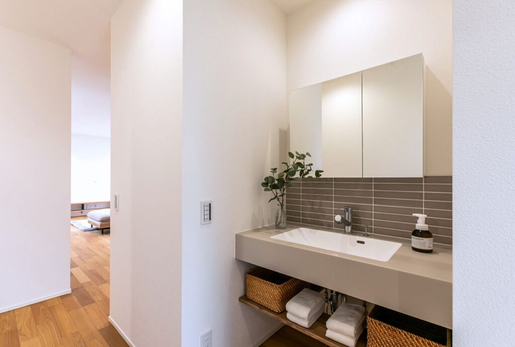 鶴新田9-3スライド