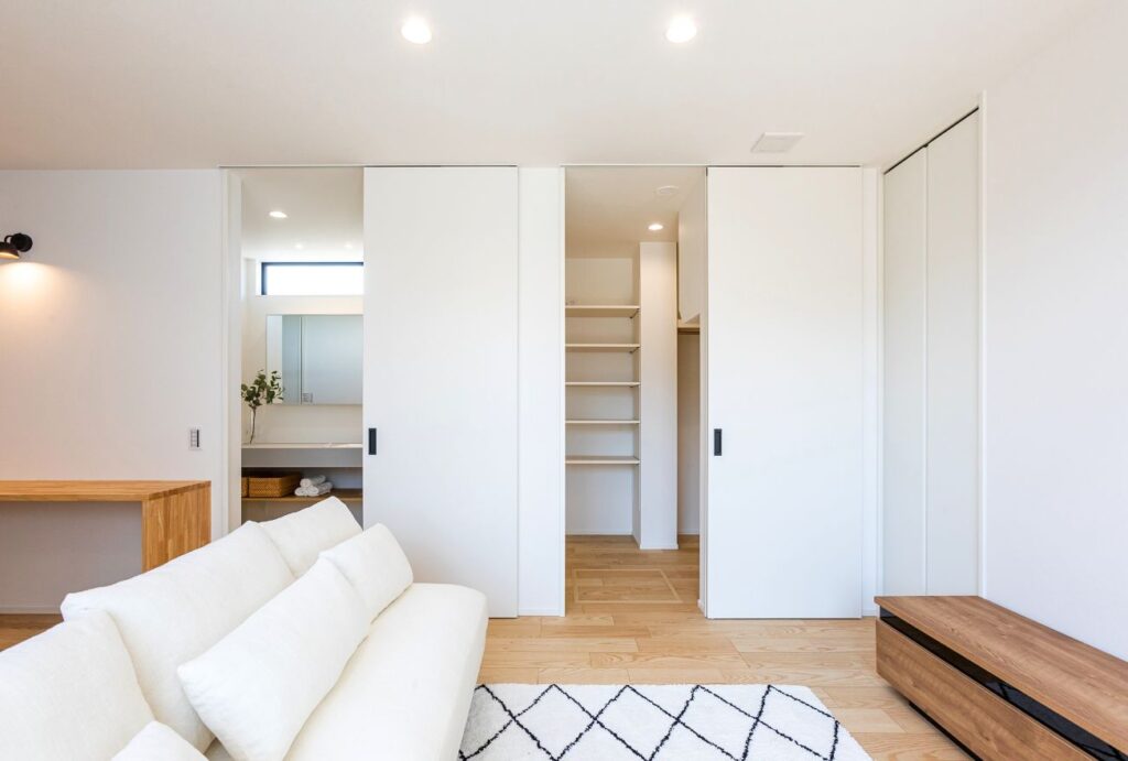 20260418-鴨方用-畳リビングと庭5